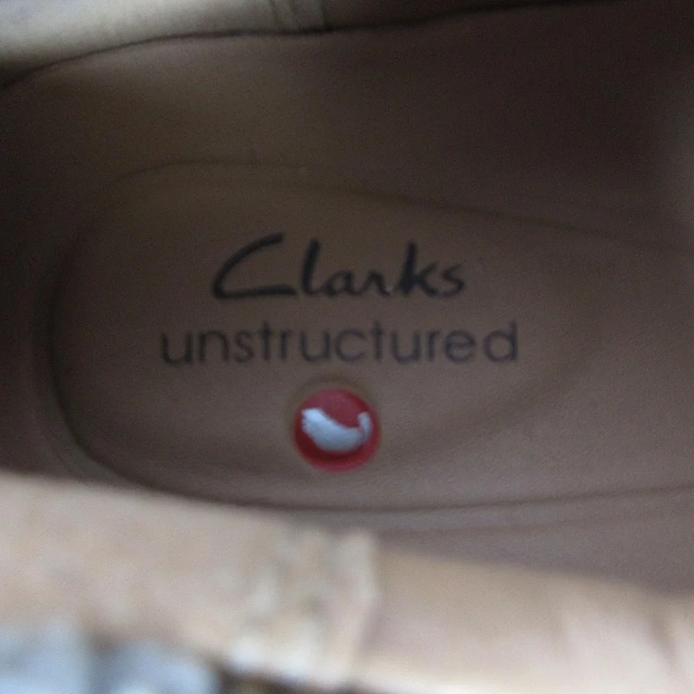 Clarks Shoes Womens Size 7 Brown Nubuck Unstructured Comfort Sneaker NWOB